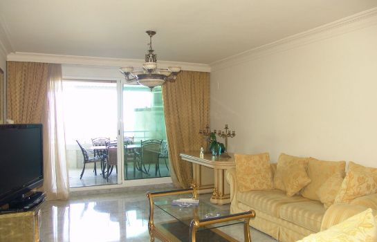 Coral Beach Aparthotel