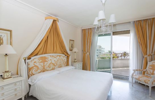 Coral Beach Aparthotel