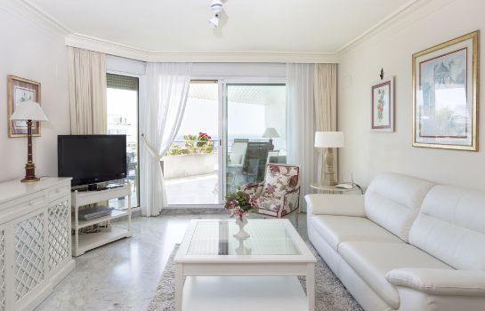 Coral Beach Aparthotel