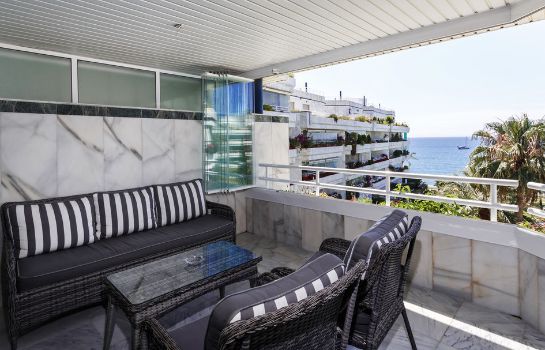 Coral Beach Aparthotel