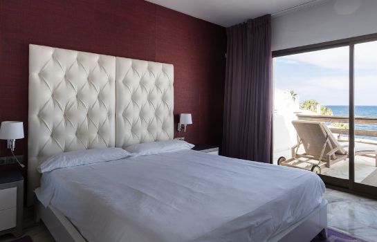 Coral Beach Aparthotel
