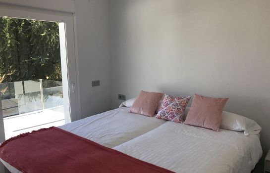 Coral Beach Aparthotel