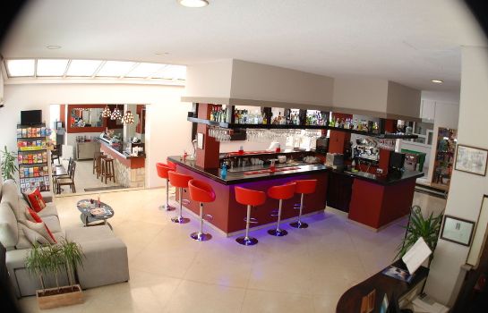 Hotel El Pozo