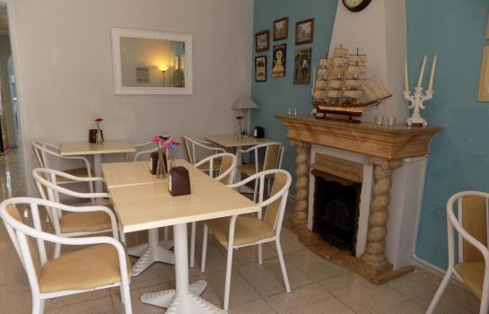 Hostal Villa Maruja
