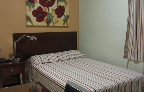 Hostal Atocha Almudena Martin