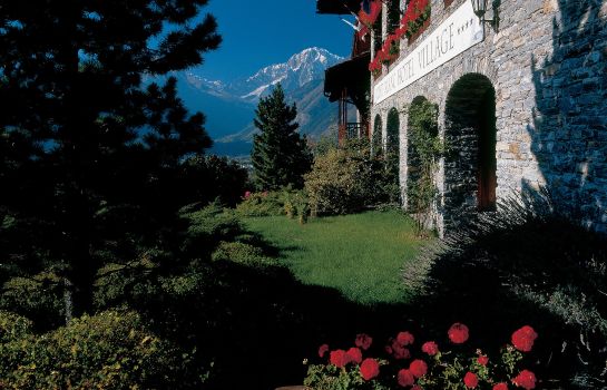 Relais Mont Blanc hotel and SP