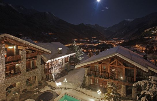 Relais Mont Blanc hotel and SP