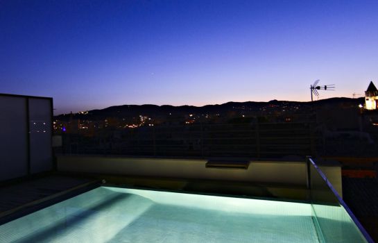 Petit Palace Tres