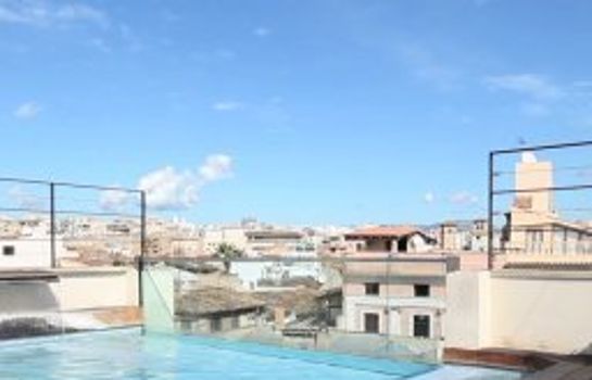 Petit Palace Tres