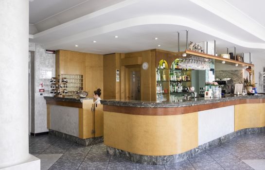 Dasamo Hotel