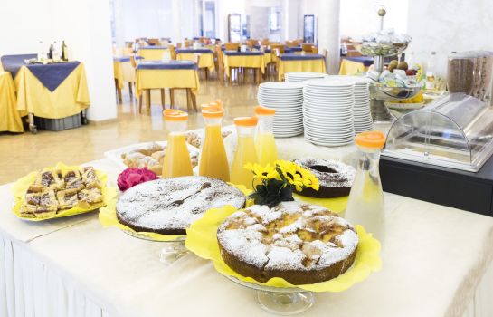 Dasamo Hotel