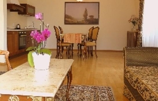 Romanza Residence