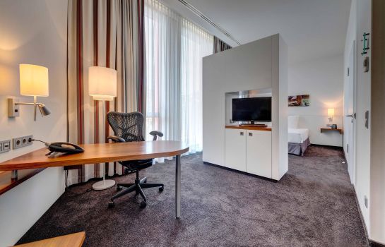 Hilton Garden Inn Stuttgart NeckarPark