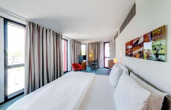 Hilton Garden Inn Stuttgart NeckarPark