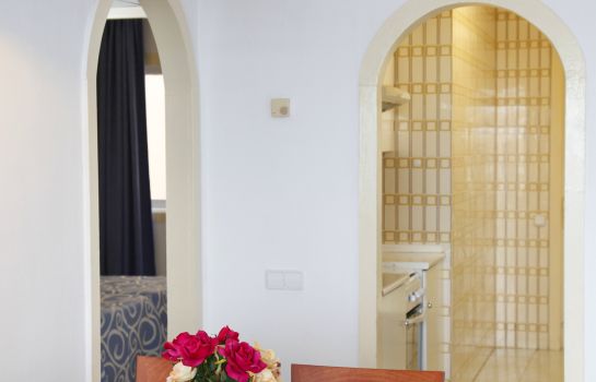 Roc Portonova Apartamentos