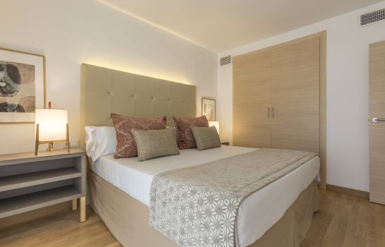 Zafiro Bahia Aparthotel