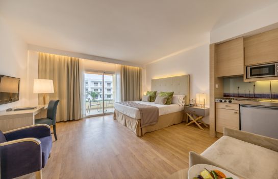 Zafiro Bahia Aparthotel