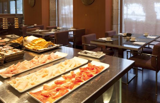 AC Hotel Palacio Universal