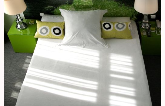 Room Mate Laura Design Hotel