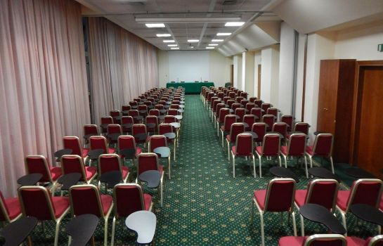 Green Park Bologna Hotel and Congressi