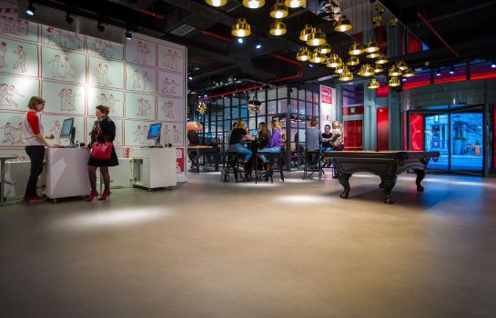 Brussels Radisson Red Hotel