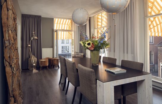 Hotel De Wereld