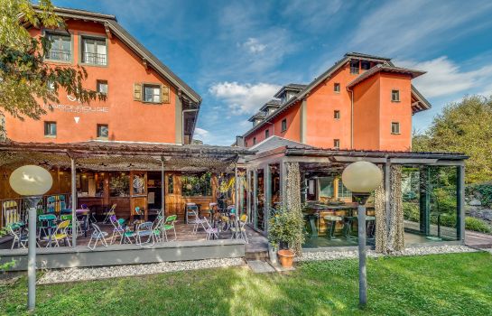 Hotel La Maison Rouge A Barberaz Chambery 73 Family Loisirs