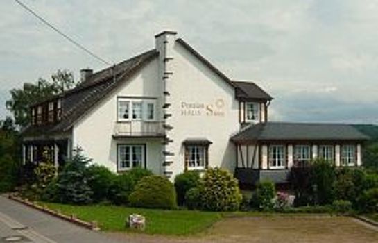 Hotels Und Ubernachtungen Am Tier Erlebnispark Bell Tierpark In Bell
