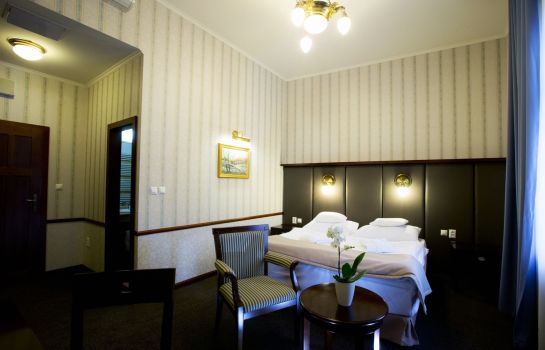 Hotel Golden Eagle****