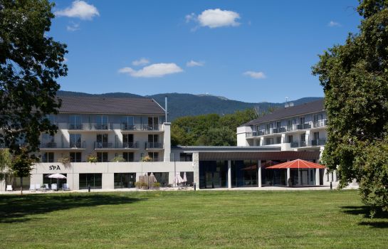 La Villa du Lac Hotels