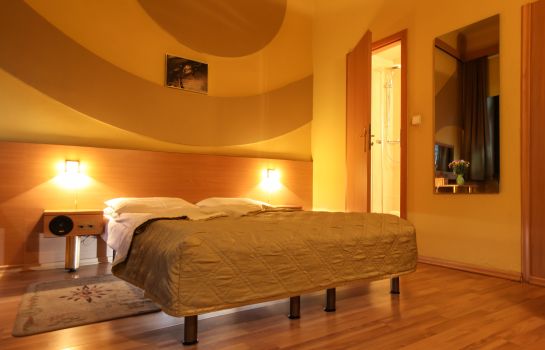 Jordan Guest Rooms