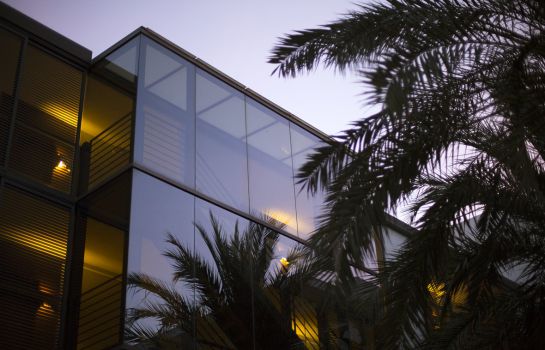 Las Gaviotas Suites Hotel & Spa