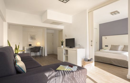 Las Gaviotas Suites Hotel & Spa
