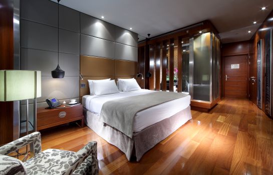 Eurostars Madrid Tower