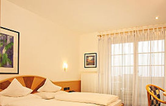 Ruster Resort