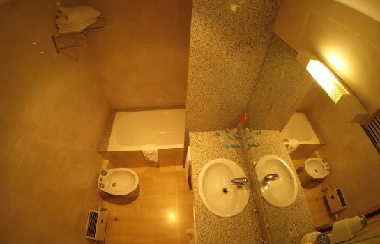 Somriu Hotel City M28