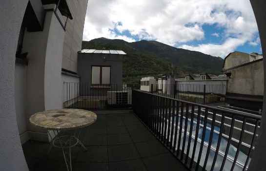 Somriu Hotel City M28