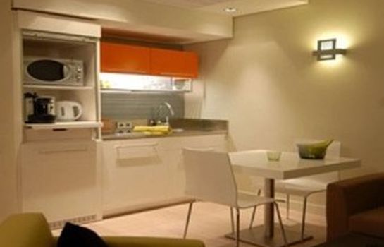 B-Aparthotel Grand' Place