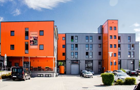 Hotels Near Edwin Scharff Haus