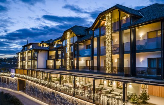 Christof Hotel