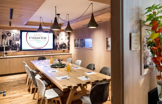 Christof Hotel