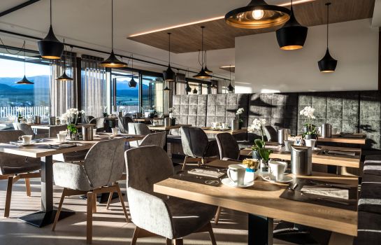 Christof Hotel