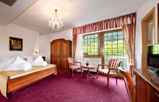 Christof Hotel
