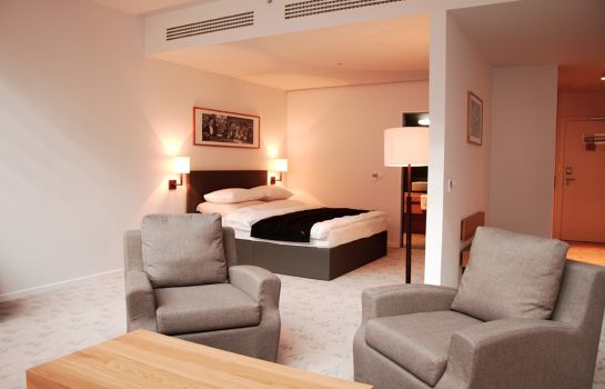 The Granary La Suite Hotel