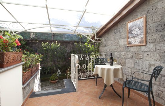 Villa Angiolina Guesthouse Relais