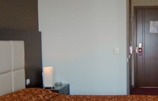 Heaven Hotel