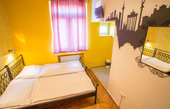 Hostel Blues