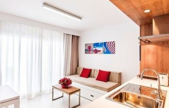 Apartamentos Playas Cas Saboners