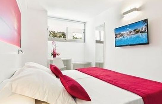Apartamentos Playas Cas Saboners