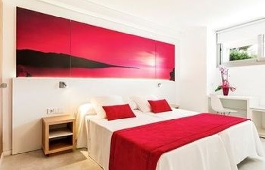 Apartamentos Playas Cas Saboners